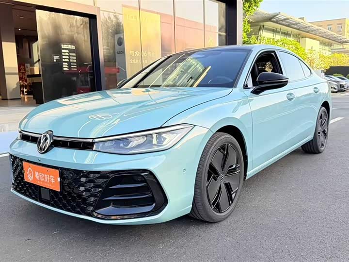 Volkswagen Passat 2025 2025款 Pro 380TSI 星空龙尊版