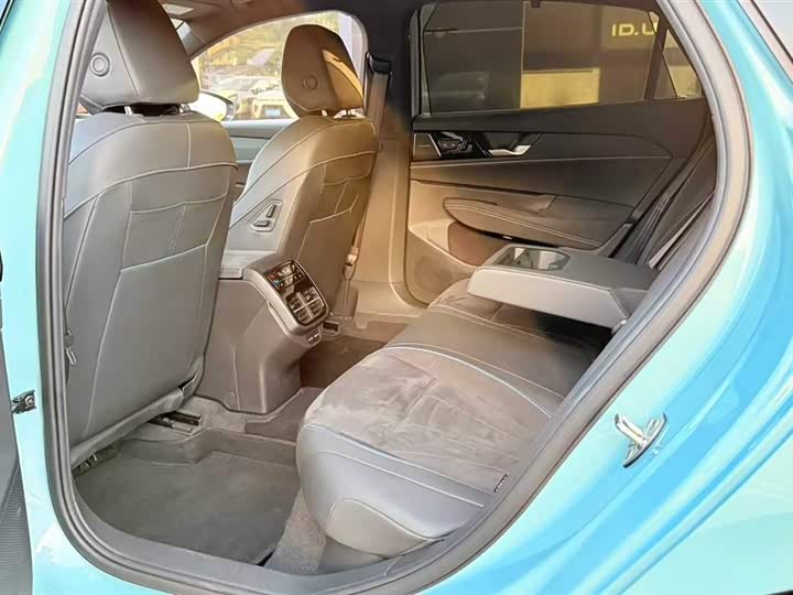 Volkswagen Passat 2025 2025款 Pro 380TSI 星空龙尊版