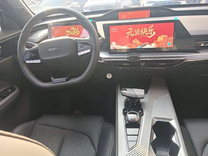 Changan Oshan Z6 2023 2023款 蓝鲸 1.5T DCT智享型