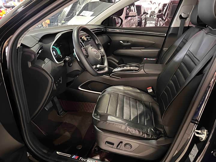 Hyundai Tucson L 2023 2023款 途胜L 1.5T 自动两驱DLX豪华版