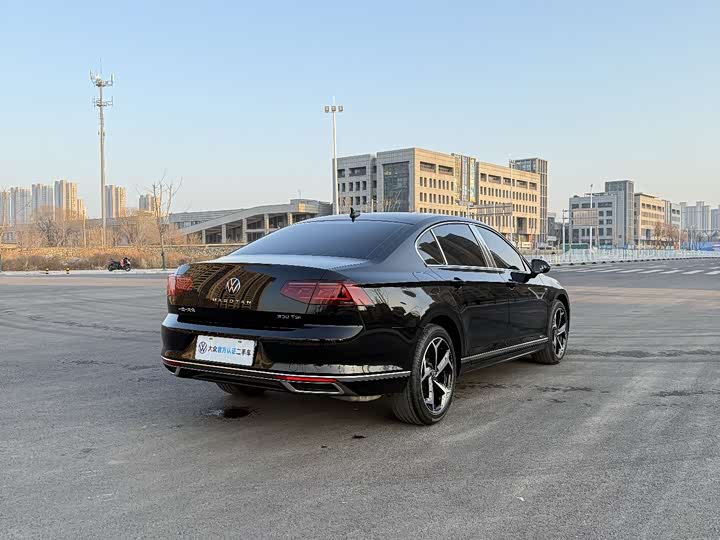 Volkswagen Magotan 2025 2025款 改款 众享款 330TSI DSG豪华型