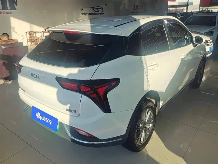 Hozon V 2022 2022款 潮 400 行业版