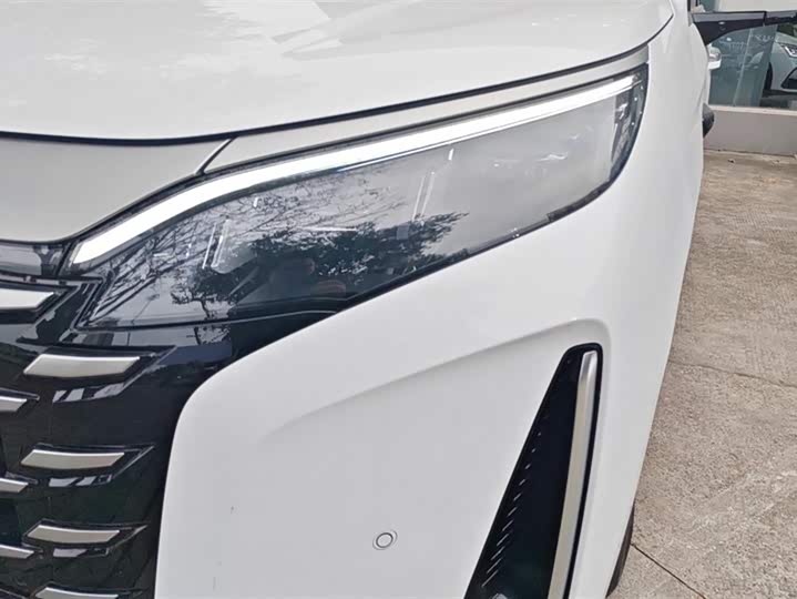 BYD Xia 2025 2025款 DM-i 1.5T 180km 超越型