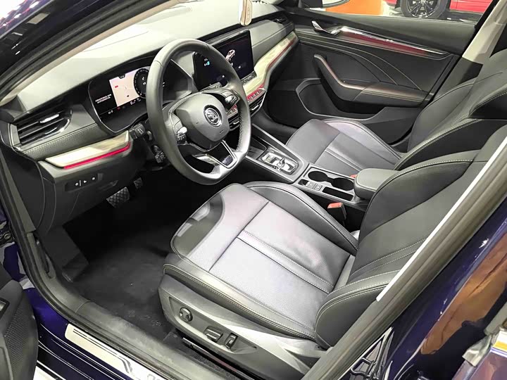 Skoda Octavia Pro 2022 2022款 PRO TSI280 奢享版