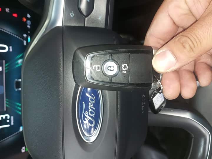 Ford Mondeo 2025 2025款 2.0T EcoBoost 至尊型