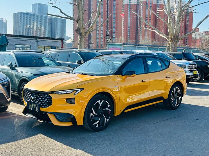 Ford Mondeo 2025 2025款 2.0T EcoBoost E 混动 运动版 ST-Line