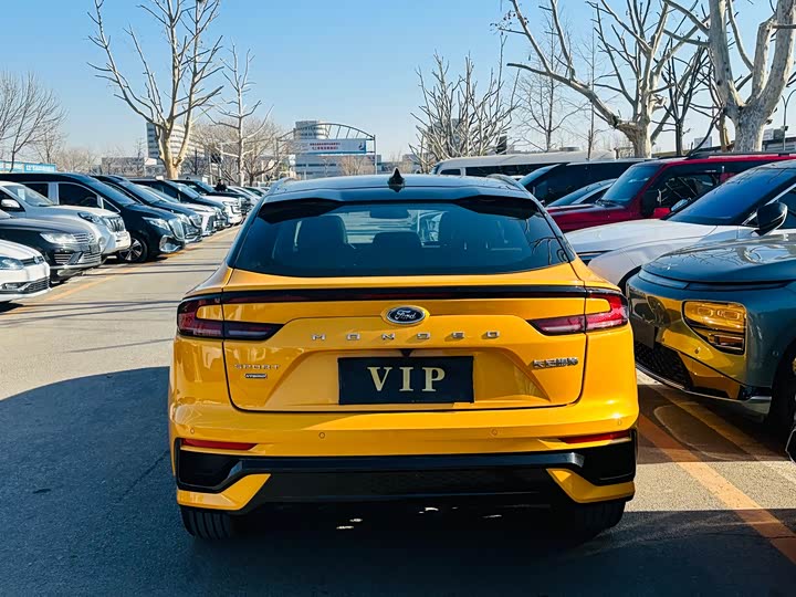 Ford Mondeo 2025 2025款 2.0T EcoBoost E 混动 运动版 ST-Line