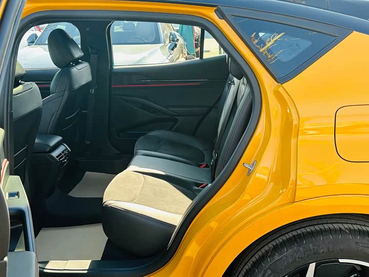 Ford Mondeo 2025 2025款 2.0T EcoBoost E 混动 运动版 ST-Line