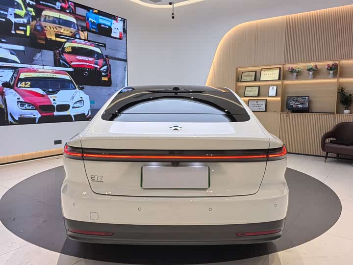 2024 Nio ET7