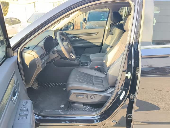 Honda Breeze 2025 2025款 240TURBO 两驱豪华版 5座
