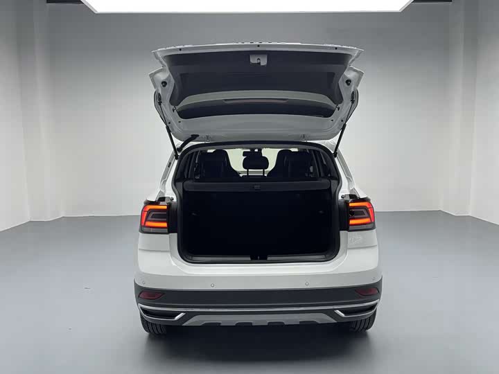 Volkswagen T-Cross 2023 2023款 300TSI DSG舒适版