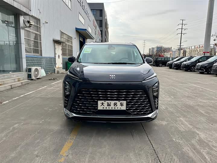 Buick GL8 Hybrid 2026 2026款 陆尊 尊享版