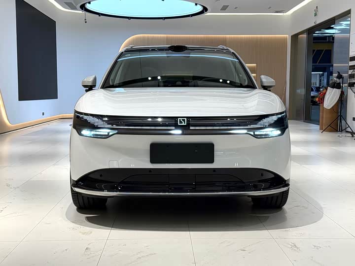 Zeekr 7X 2025 2025款 100kWh 长续航四驱智驾版