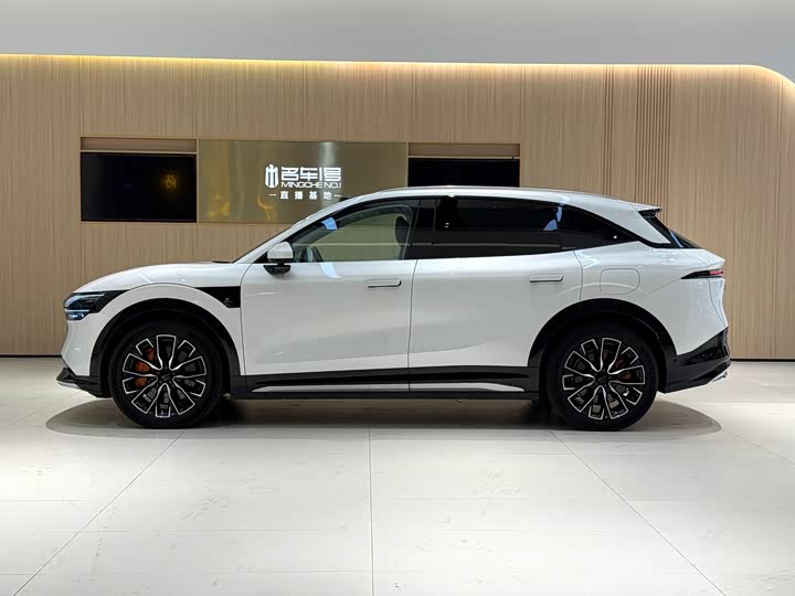 Zeekr 7X 2025 2025款 100kWh 长续航四驱智驾版