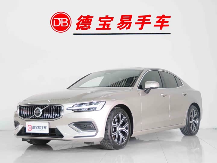 Volvo S60 2025 2025款 B4 智逸豪华版