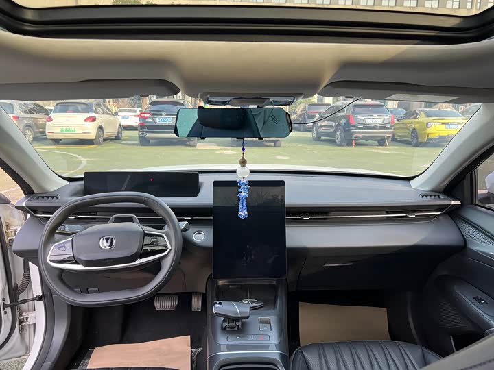 Changan Yida 2023 2023款 蓝鲸NE 1.5T GDI DCT尊贵型