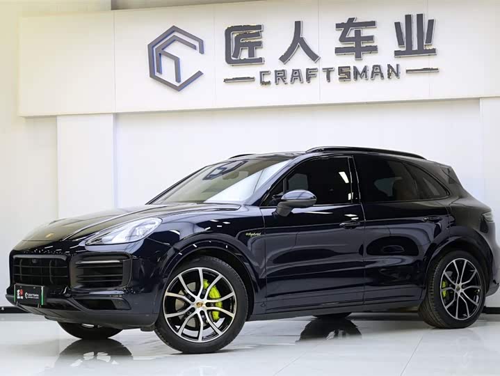Porsche Cayenne Hybrid 2023 2023款 Cayenne E-Hybrid 2.0T 铂金版