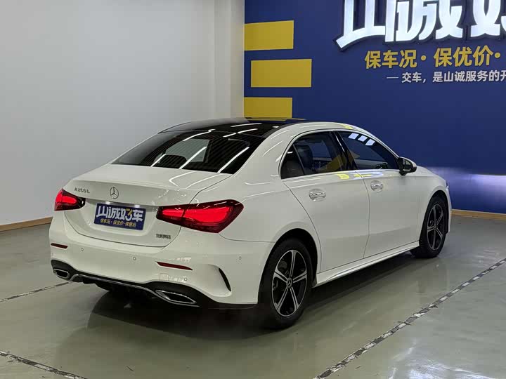 Mercedes-Benz A-Class 2025 2025款 A 200 L 时尚型
