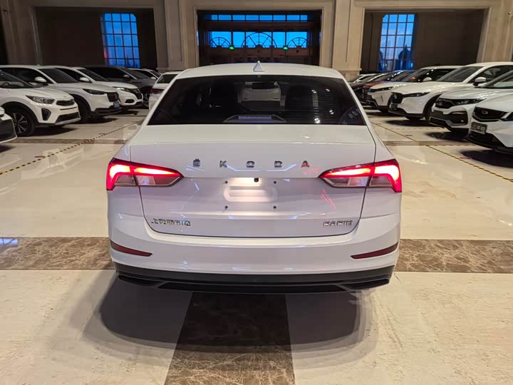 Skoda Rapid 2022 2022款 1.5L 自动舒享版