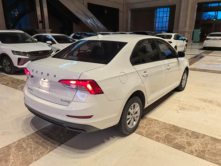 Skoda Rapid 2022 2022款 1.5L 自动舒享版