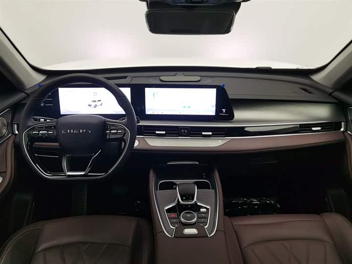 Chery Tiggo 8 Pro 2024 2024款 冠军版 390T 两驱巅峰版 7座