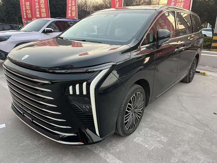 Dongfeng Forthing Xinghai V9 2024 2024款 1.5TD 200km 青云梯系列 旗舰型