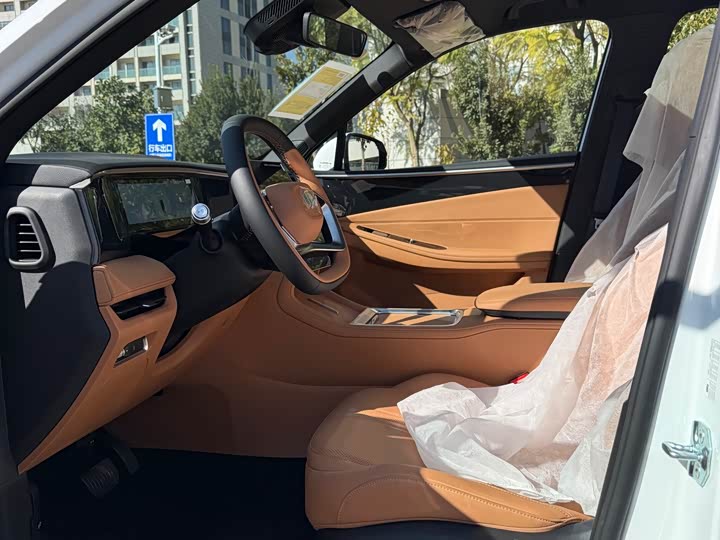 Geely Galaxy L7 2025 2025款 EM-i 115km 探索版