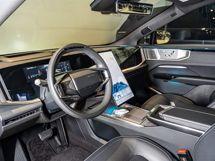 HiPhi Y 2023 2023款 560km 精英版