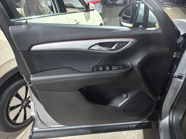 Buick Envision S 2025 2025款 25T 进享白金版