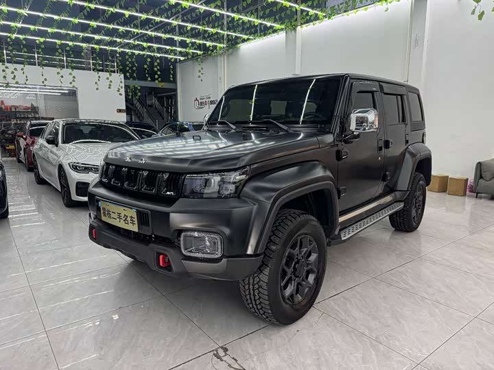 BAIC Beijing BJ40 2024 2024款 2.0D 刀锋英雄荣耀版