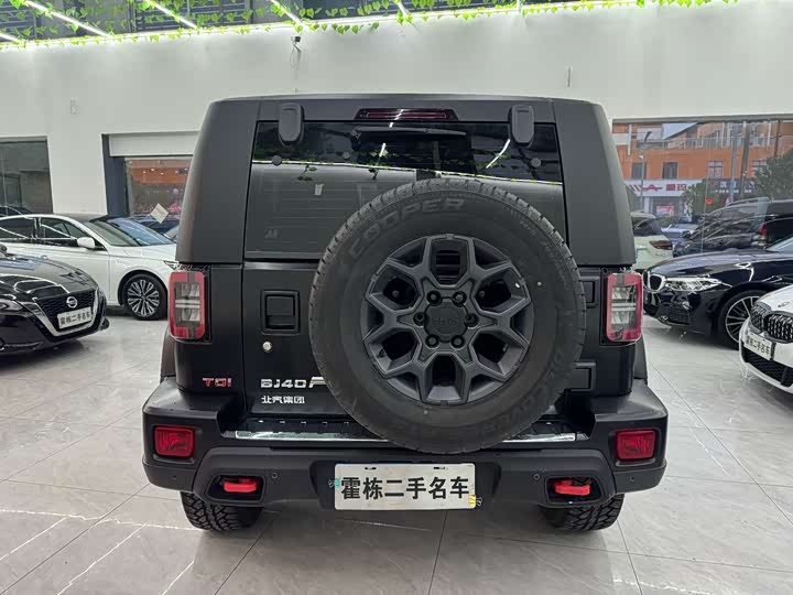 BAIC Beijing BJ40 2024 2024款 2.0D 刀锋英雄荣耀版