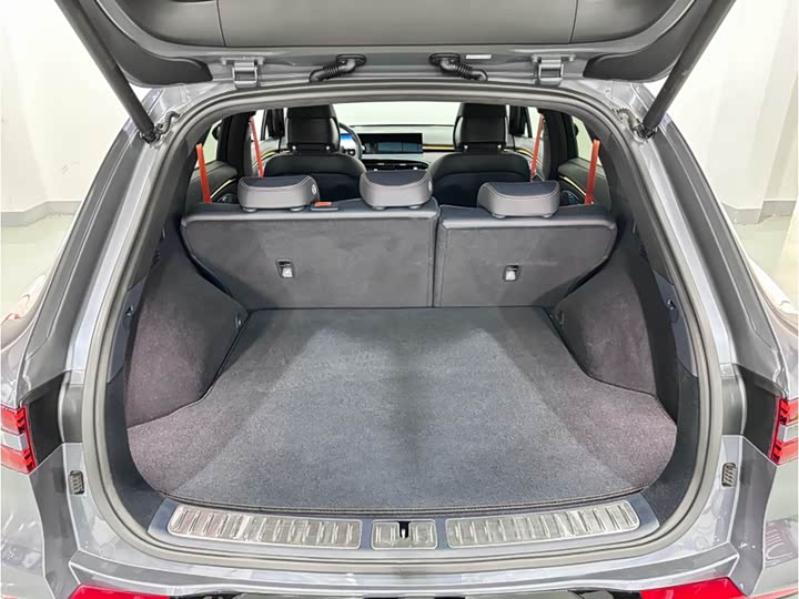 Genesis GV70 2025 2025款 2.5T 四驱旗舰版