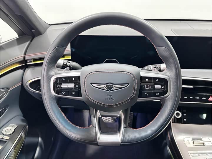 Genesis GV70 2025 2025款 2.5T 四驱旗舰版