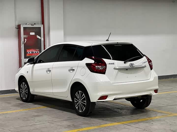 Toyota Vios FS 2022 2022款 1.5L 20周年纪念版