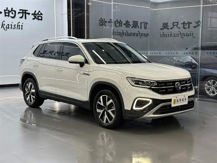 Volkswagen Tayron 2024 2024款 330TSI 两驱豪华Plus进阶版