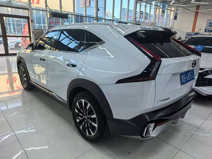 GAC Trumpchi Emkoo 2022 2022款 1.5T 超新星Max版