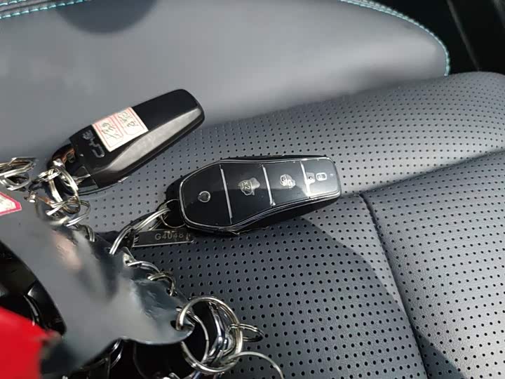 BYD Sea Lion 07 DM-i Hybrid 2025 2025款 150 领航+版