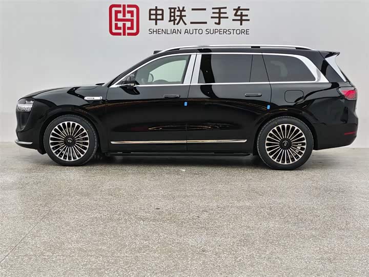 Aito M9 2025 2025款 增程 Ultra版 52kWh 6座版