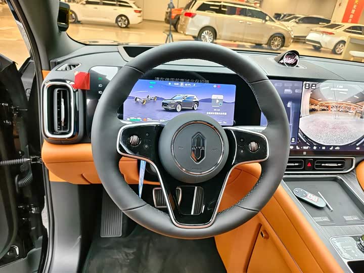 Aito M9 2025 2025款 增程 Ultra版 52kWh 6座版