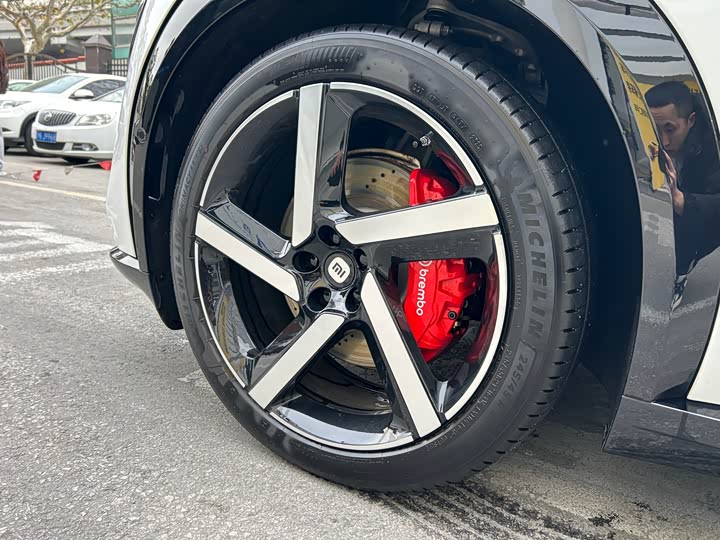 Xiaomi YU7 2025 2025款 超长续航高性能四驱Max版