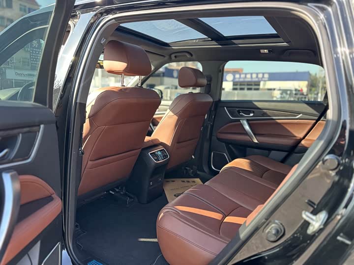 Honda UR-V 2023 2023款 370TURBO 四驱尊享版