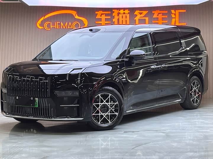Zeekr 009 2024 2024款 七座过道版 108kWh