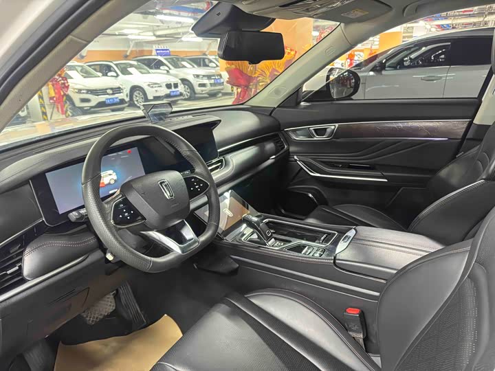 Bestune T99 2023 2023款 2.0T 自动尊享型（6AT）