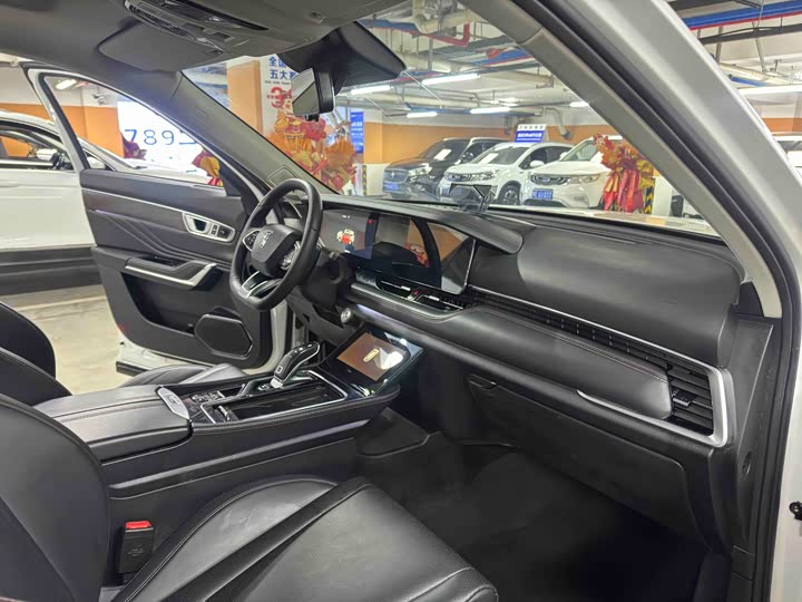 Bestune T99 2023 2023款 2.0T 自动尊享型（6AT）