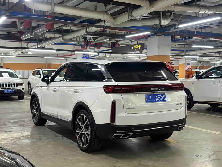 Bestune T99 2023 2023款 2.0T 自动尊享型（6AT）