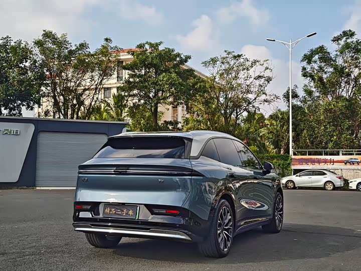 Zeekr 7X 2025 2025款 100kWh 长续航后驱智驾版