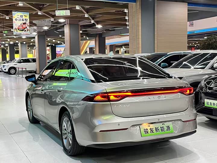 GAC Aion S 2023 2023款 魅 580 磷酸铁锂