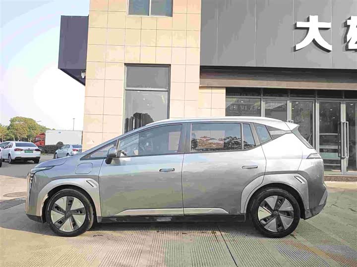 GAC Aion Y 2025 2025款 Plus 510 乐享版 58.4kWh