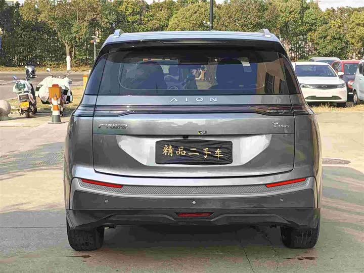 GAC Aion Y 2025 2025款 Plus 510 乐享版 58.4kWh