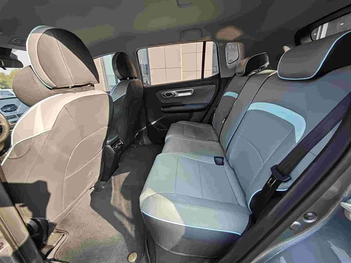 GAC Aion Y 2025 2025款 Plus 510 乐享版 58.4kWh